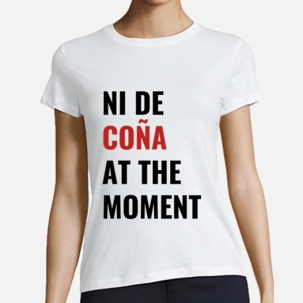 ni de cou00f1a at the moment taylor swift