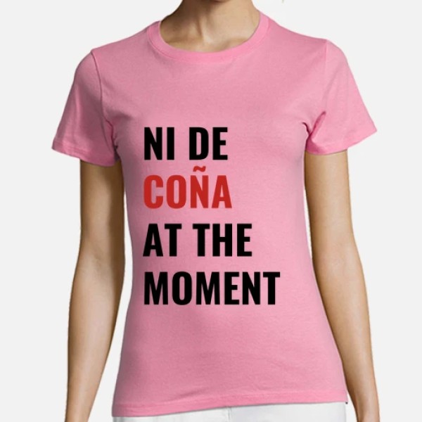ni de cou00f1a at the moment taylor swift