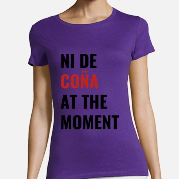 ni de cou00f1a at the moment taylor swift