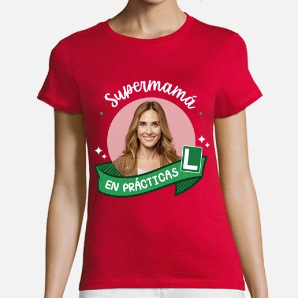 camiseta supermamu00e1 en pru00e1cticas foto personalizable