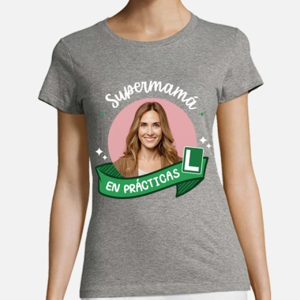 camiseta supermamu00e1 en pru00e1cticas foto personalizable