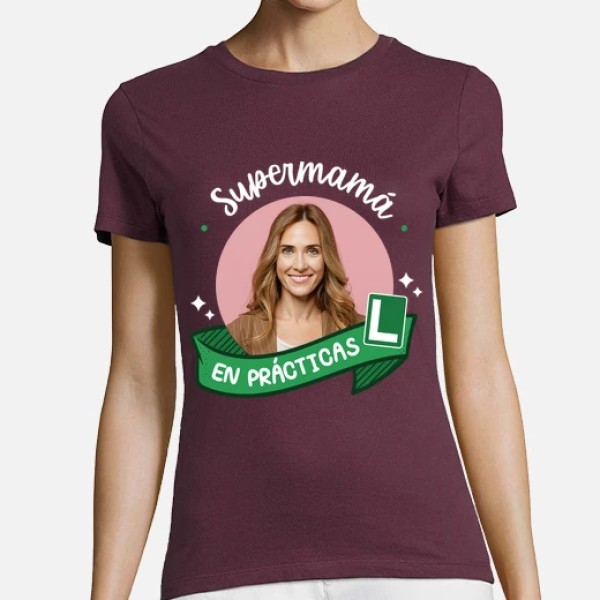 camiseta supermamu00e1 en pru00e1cticas foto personalizable