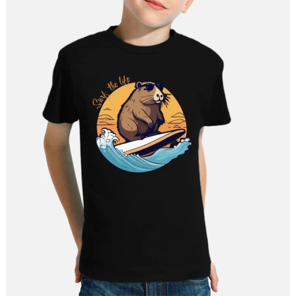 Capibara Surfeando
