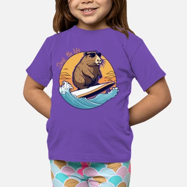 Capibara Surfeando