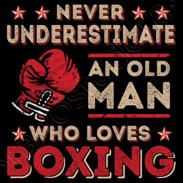 nunca subestimes a un anciano que ama el boxeo.