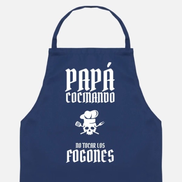 papu00e1 cocinando no tocar los fogones