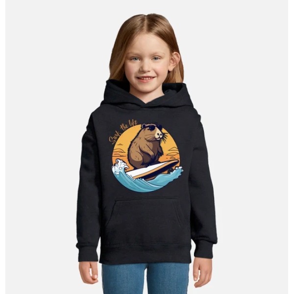 Capibara Surfeando