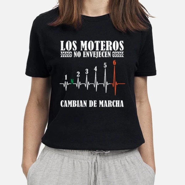 Los moteros no envejecen cambian de mar